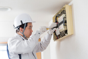 株式会社 翔電社