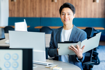 株式会社 タイガークラウン