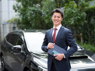 株式会社 カーライフ【自動車営業】